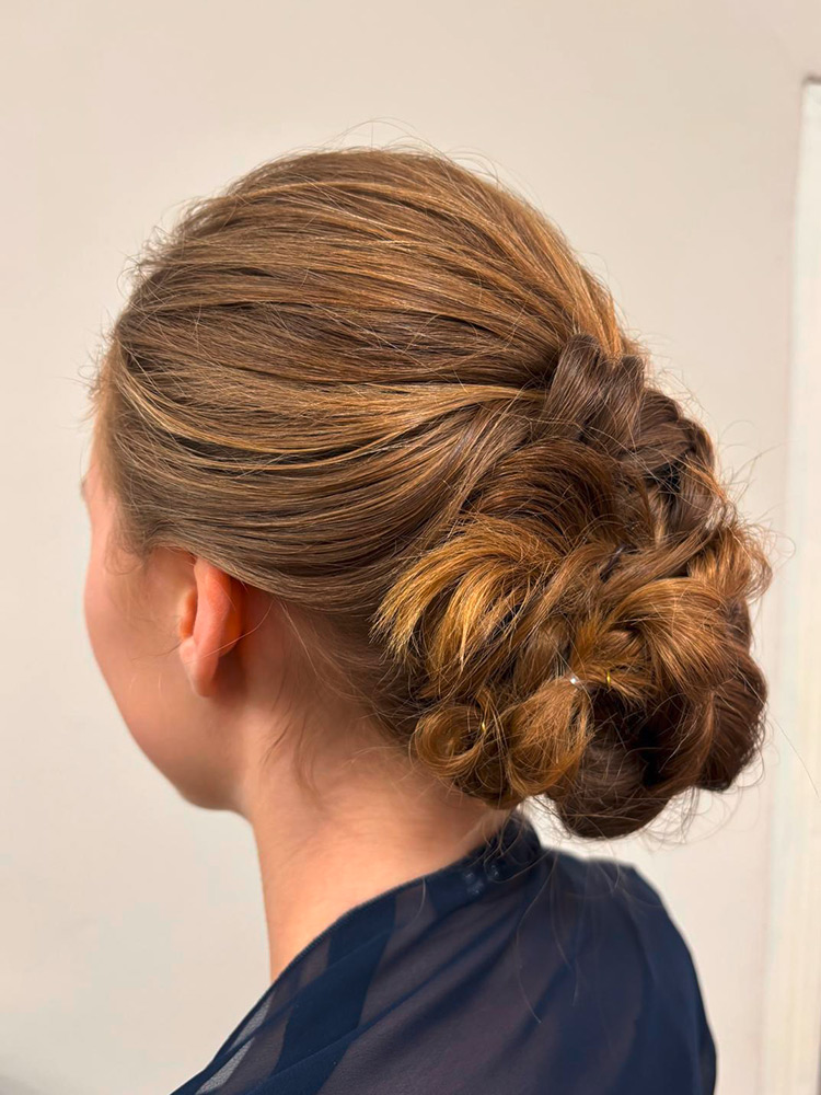 Hochsteckfrisur by Salon Jürss in Wismar